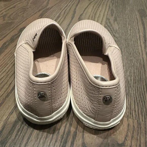Michael Kors soft pink slip on sneakers 8 - Picture 4 of 6